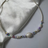 Choker Antara